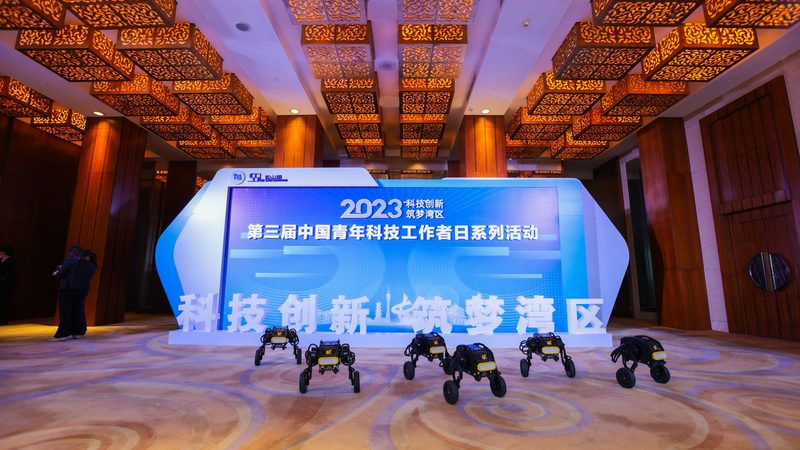 Nginx反向代理与API网关：核心功能与区别解析